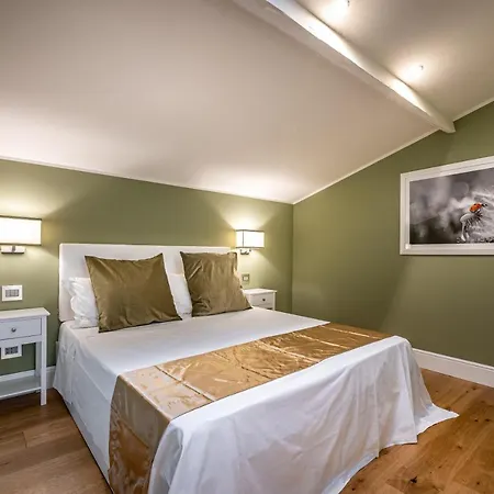 Yid Capo Di Luxury In Apartament