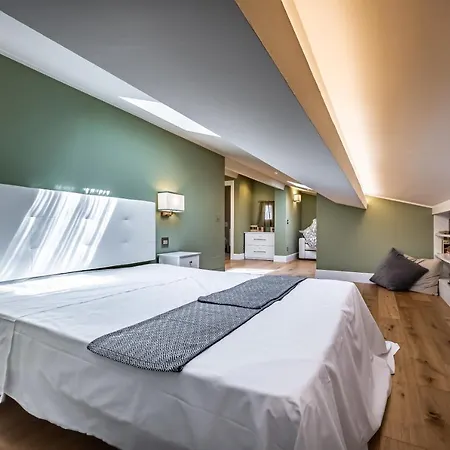 Yid Capo Di Luxury In Appartement *