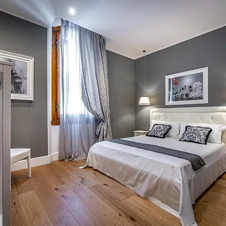 Yid Capo Di Luxury In Appartement Florence