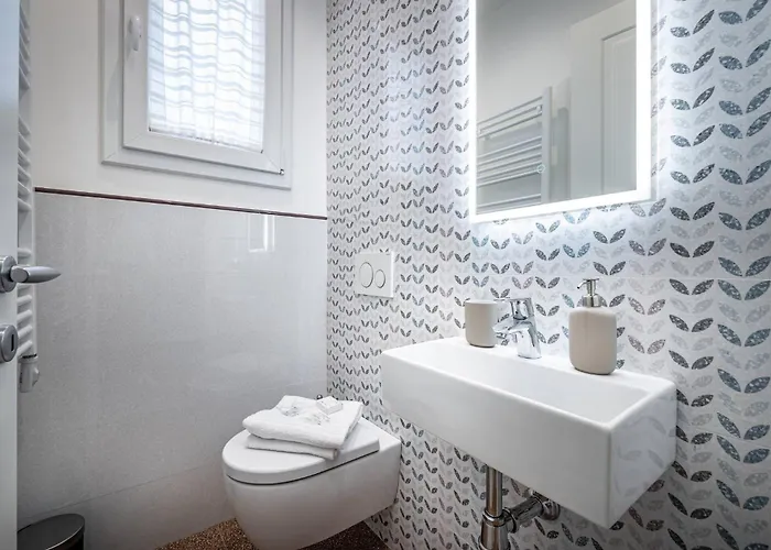 Yid Capo Di Luxury In * Firenze