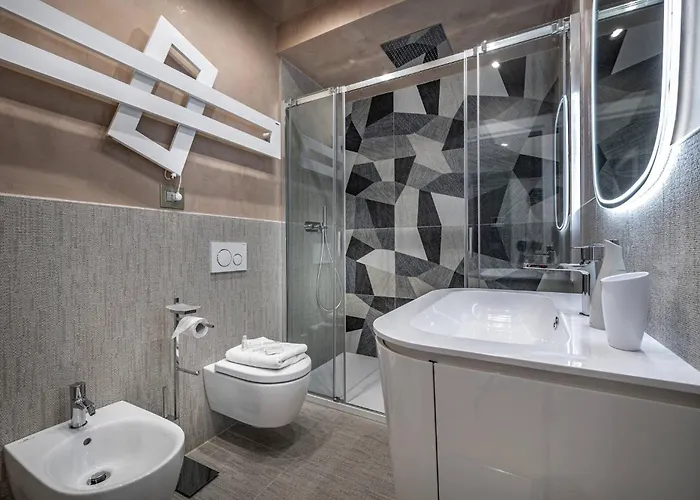 Yid Capo Di Luxury In *